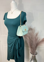 Load image into Gallery viewer, Scarlett Hunter Green Short Sleeve Midi Dress