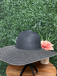 Tina Black/White Embroided Straw Hat