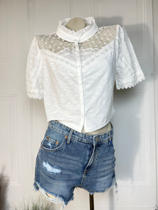 Francis White Lace Buttoned Up Crop Top