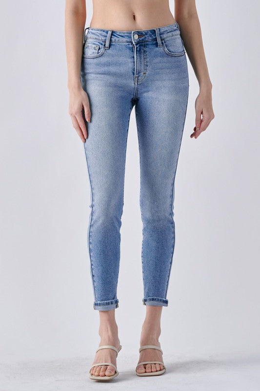 Alice Mid Rise Single Cuff Crop Skinny Jeans