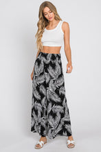 Load image into Gallery viewer, Linda Black Print Wide Leg Pants