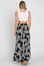 Load image into Gallery viewer, Linda Black Print Wide Leg Pants