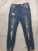 Load image into Gallery viewer, Susan Distressed Denim Ankle Skinny Jeans