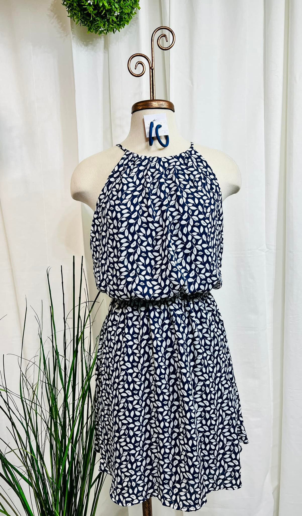 **CLEARANCE** Alondra Navy Blue or Rust Leaf Print Dress