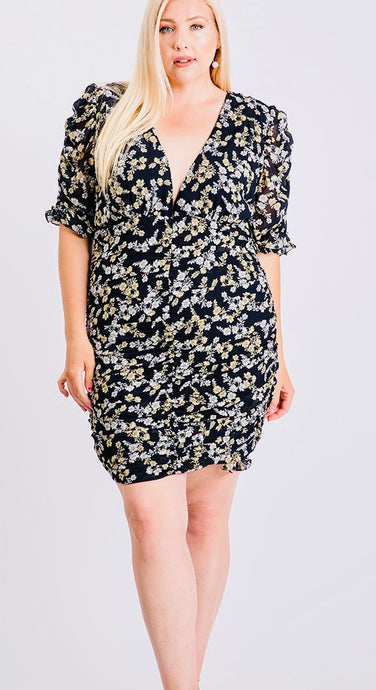 Nayeli Navy Floral Plus Size Ruched 3/4 Sleeve Dress