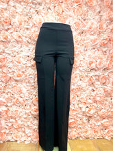 Load image into Gallery viewer, Lolita Black Stretchy Two Side Pockets Trousers