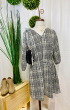 Load image into Gallery viewer, Tunic Dress with Self Tie
