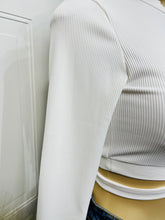 Load image into Gallery viewer, Devonna Ribbed Long Sleeve Crop