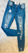 Load image into Gallery viewer, Denim Distressed Jeans