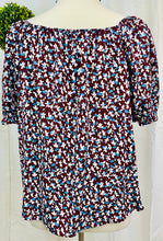 Load image into Gallery viewer, Burgundy Flower Print Scoop Neckline Plus Size Top