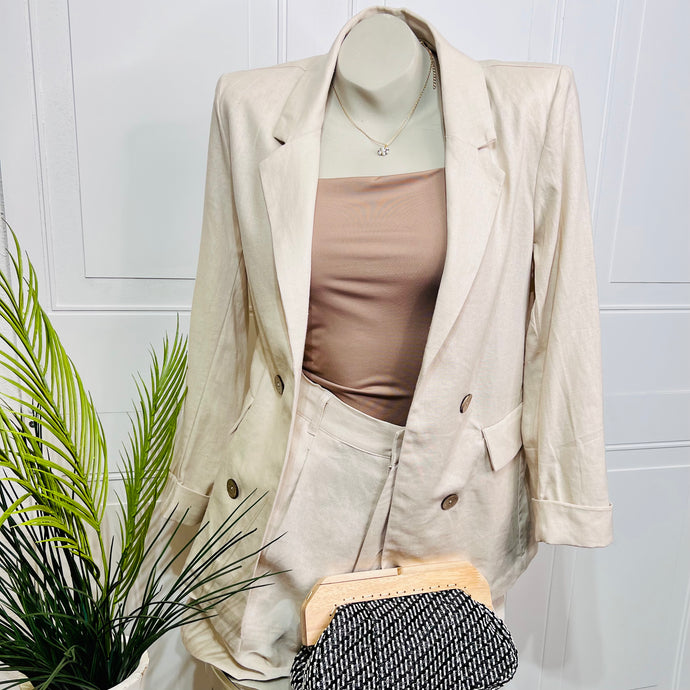 Leanne Natural or Keylime Classic or Pink Slip Pockets Linen Blazer