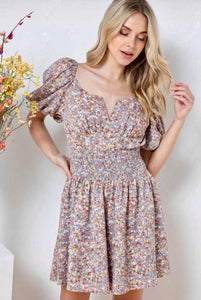 *CLEARANCE* Wendy Lilac Floral Print Short Dress