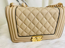 Load image into Gallery viewer, Paisley Square  Quilted Inspired Women&#39;s Bag