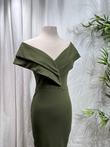 Green Sleeveless V Neck Midi Dress