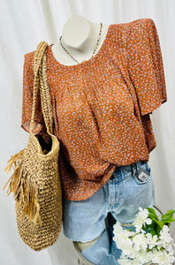 *CLEARANCE* Daisy Rust or Yellow Ditsy Floral Short Sleeve Hi Low Top