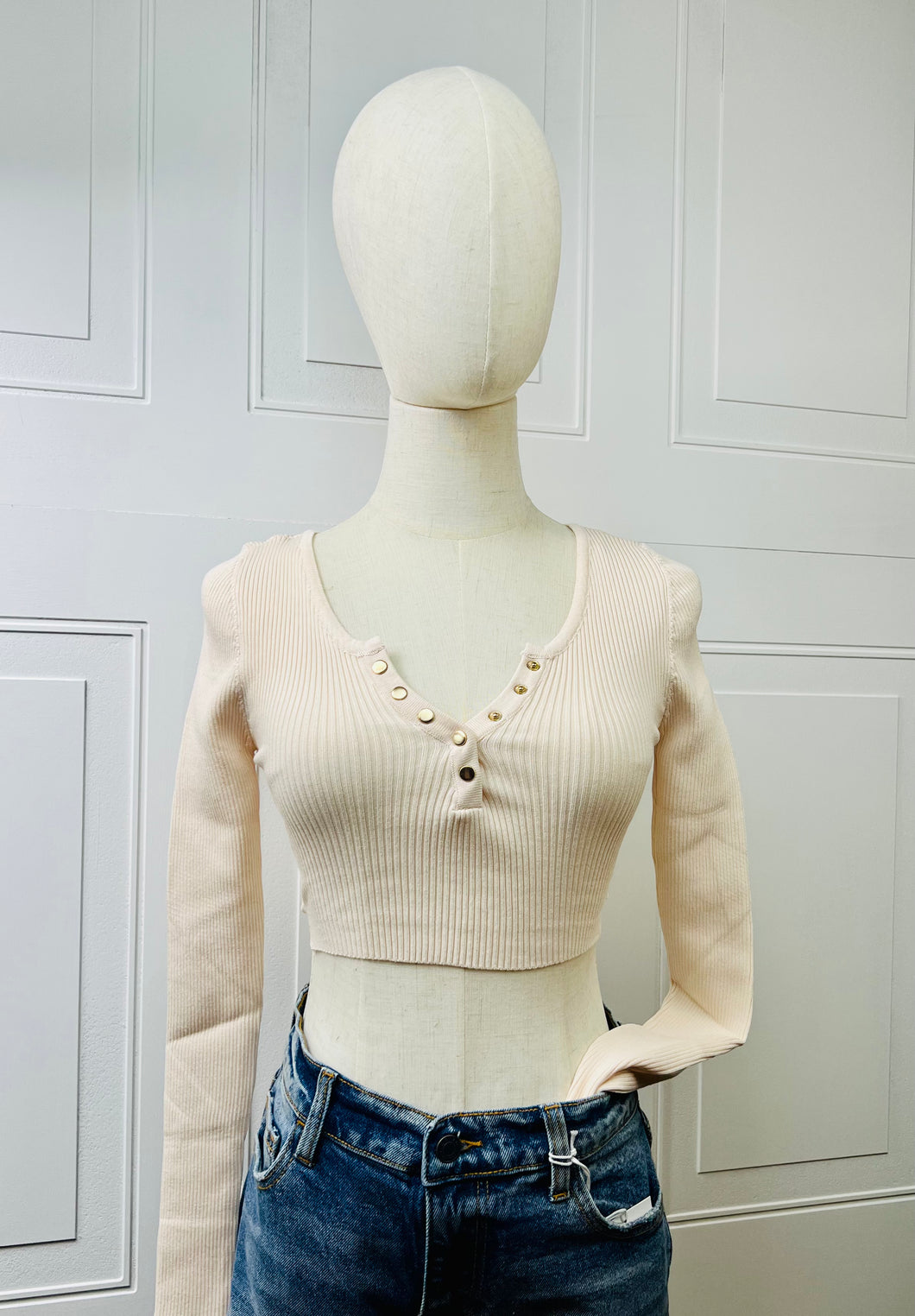 Adelle Cropped Snap Button Sweater Top