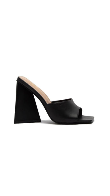 Felicia One Band Chunky Heel Slide