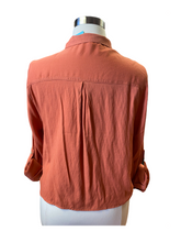 Load image into Gallery viewer, PLUS Long Sleeve Knotted Button Down