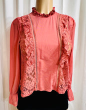 Load image into Gallery viewer, Mauve or Black Long Sleeve Lace Top